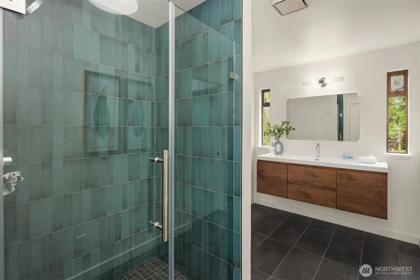 Property photo for 4429 E Mercer Way, Mercer Island photo 19