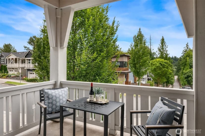 Property photo for 867 224th Avenue Ne, Sammamish photo 11