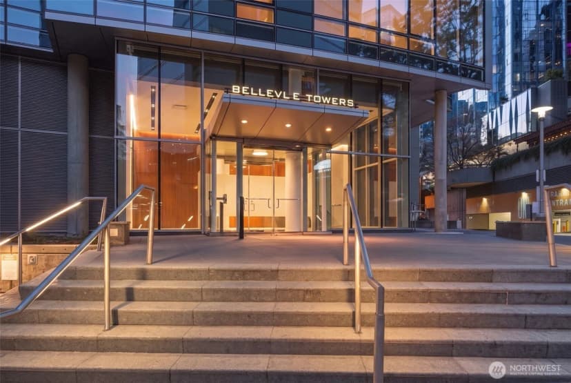 Property photo for 10700 Ne 4th Street #4202, Bellevue photo 31