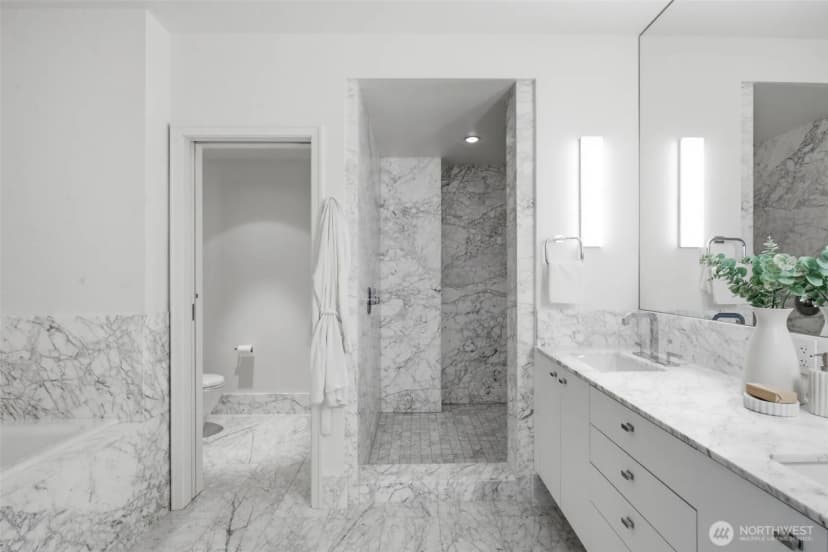 Property photo for 10700 Ne 4th Street #4202, Bellevue photo 26