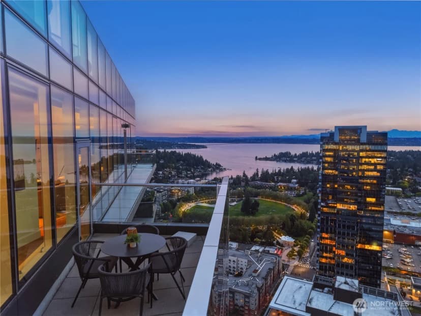 Property photo for 10700 Ne 4th Street #4202, Bellevue photo 19