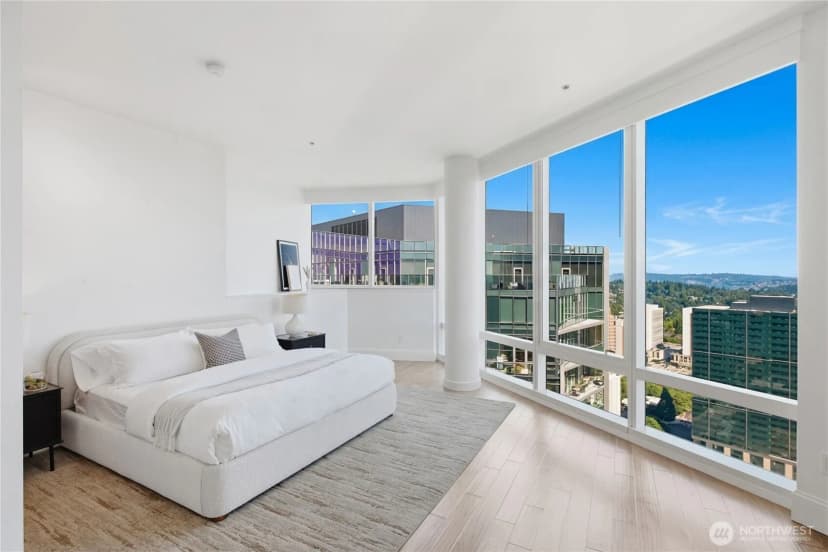 Property photo for 10700 Ne 4th Street #4202, Bellevue photo 23