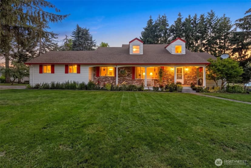 Property photo for 816 304th Street S, Roy