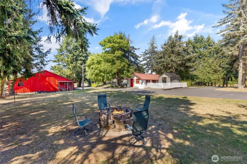 Property photo for 816 304th Street S, Roy photo 27