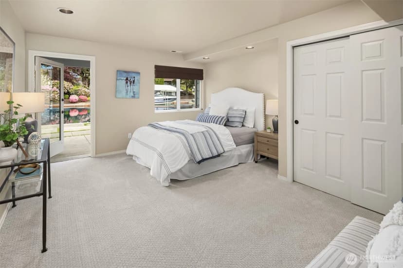 Property photo for 61 Cascade Key, Bellevue photo 24