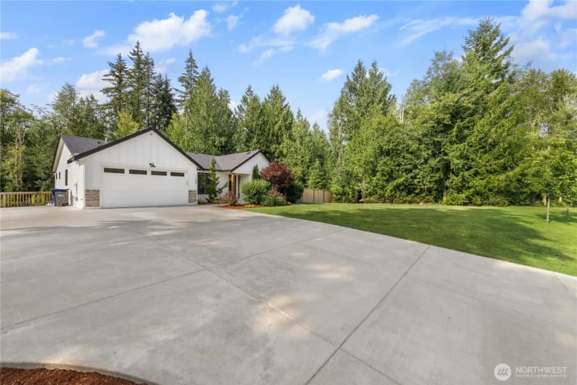 Property photo for 11423 115th Street Ne, Lake Stevens photo 4