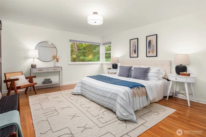 Property photo for 8233 40th Avenue Ne, Seattle photo 16