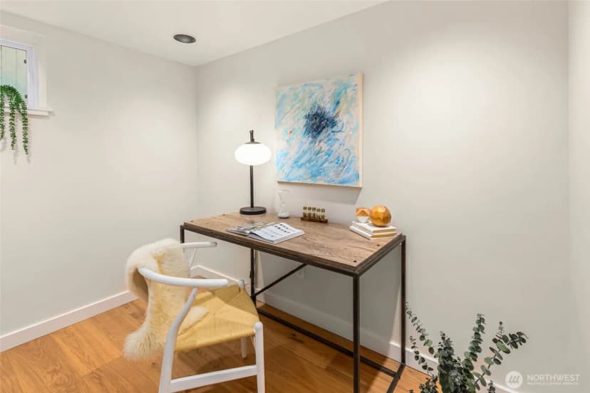 Property photo for 8233 40th Avenue Ne, Seattle photo 24