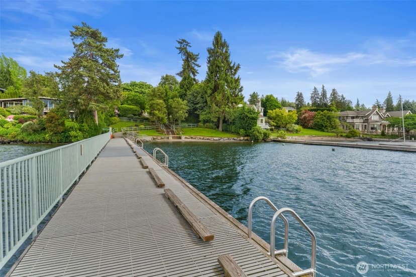 Property photo for 4442 95th Avenue Ne, Bellevue photo 40