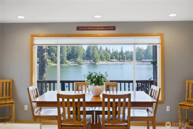 Property photo for 2529 S 304th Street, Federal Way photo 3