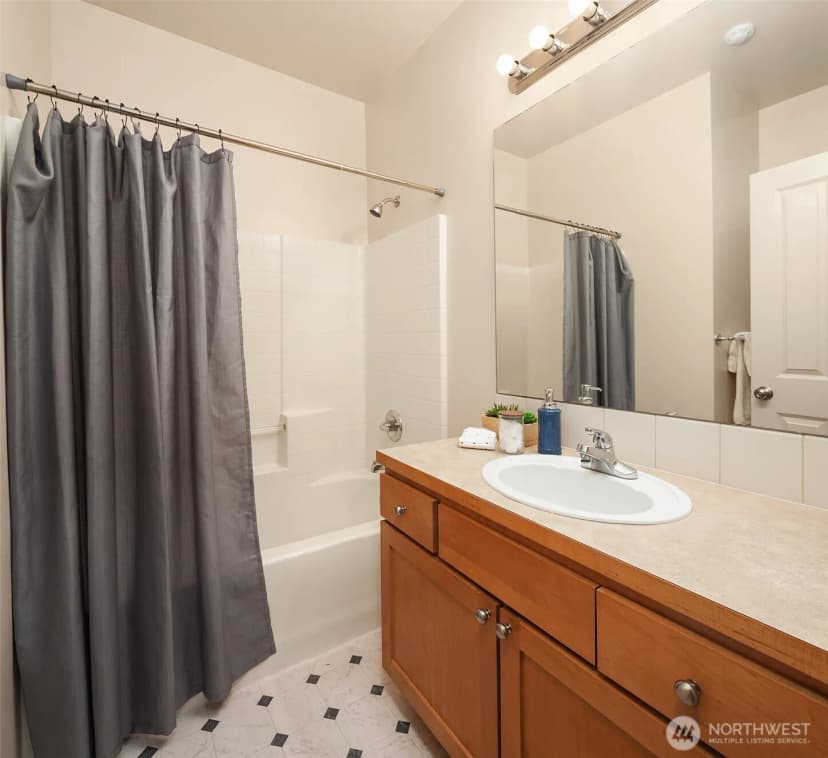 Property photo for 6503 188th Place Ne #102, Redmond photo 22