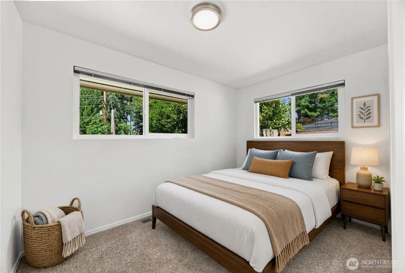 Property photo for 16217 Se Newport Way, Bellevue photo 16