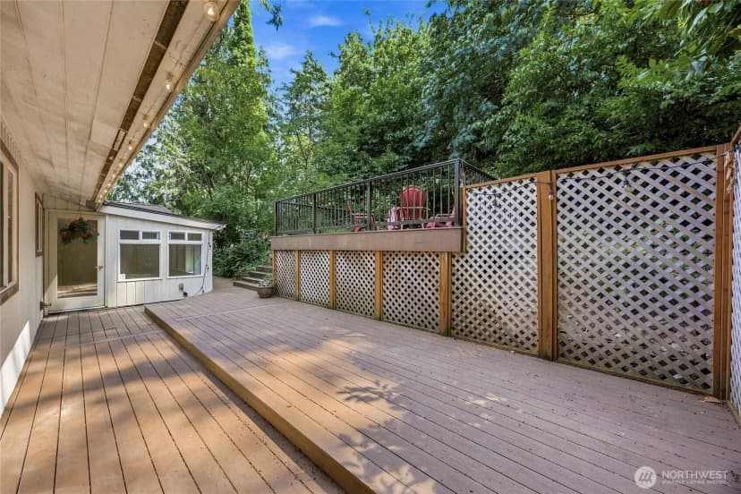 Property photo for 16217 Se Newport Way, Bellevue photo 19