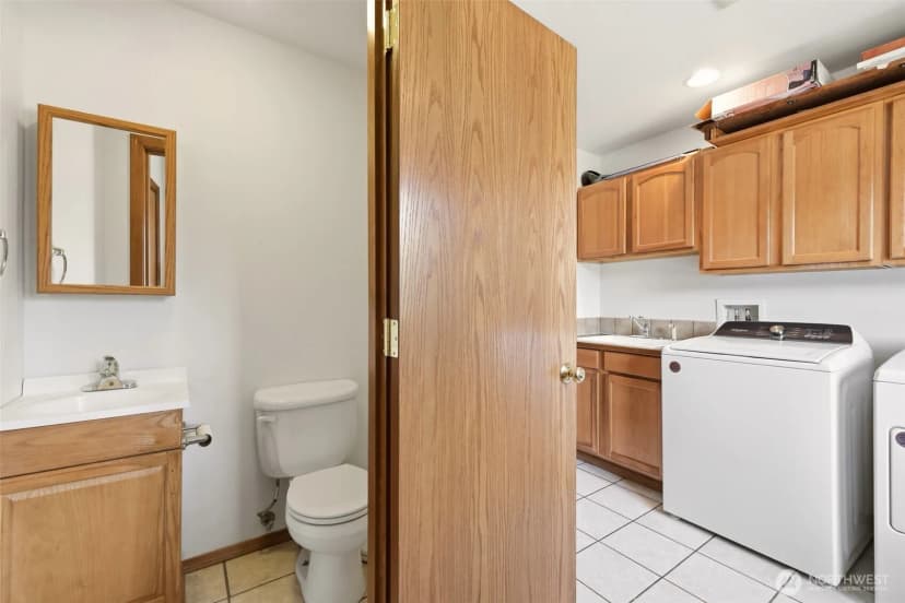 Property photo for 8457 Iron Mountain View Lane, Concrete photo 10