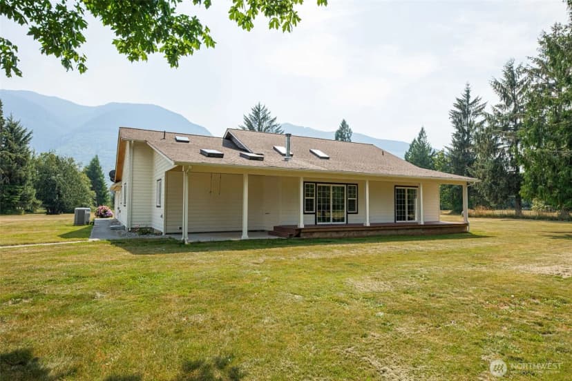 Property photo for 8457 Iron Mountain View Lane, Concrete photo 33