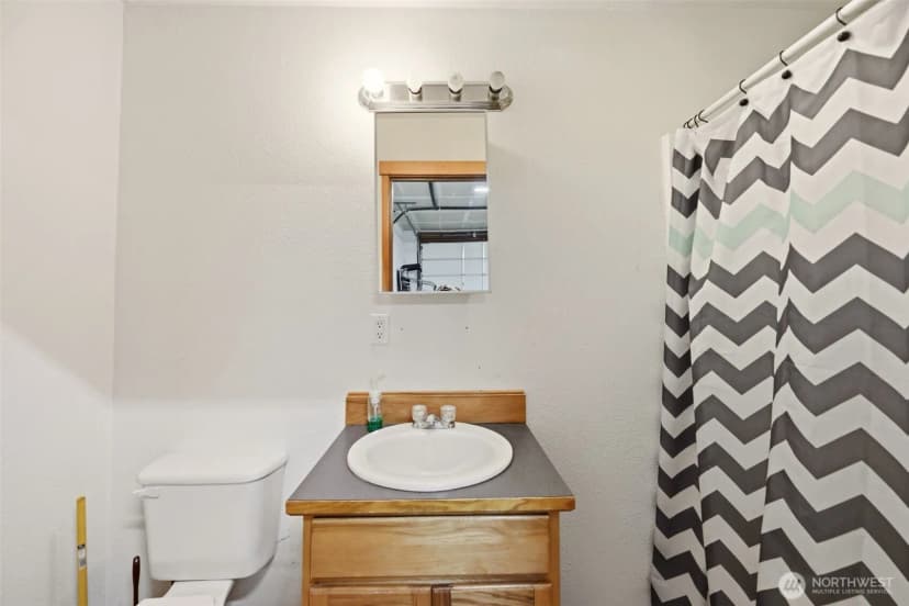 Property photo for 8457 Iron Mountain View Lane, Concrete photo 25