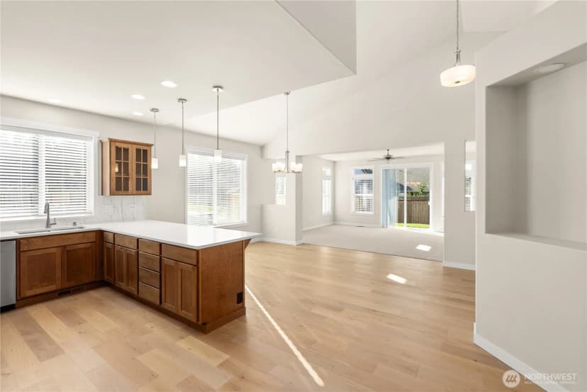 Property photo for 9049 Wyatt Loop Se, Tumwater photo 12