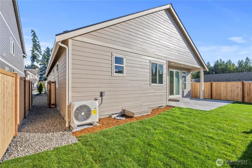 Property photo for 9049 Wyatt Loop Se, Tumwater photo 34