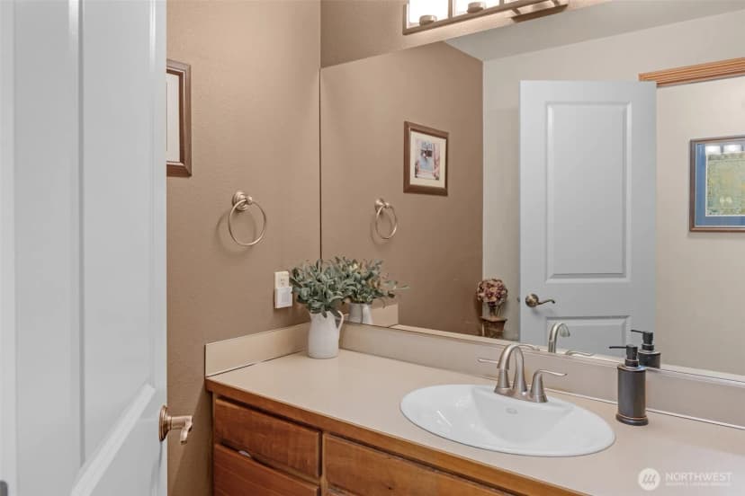 Property photo for 229 172nd Street Nw, Arlington photo 19