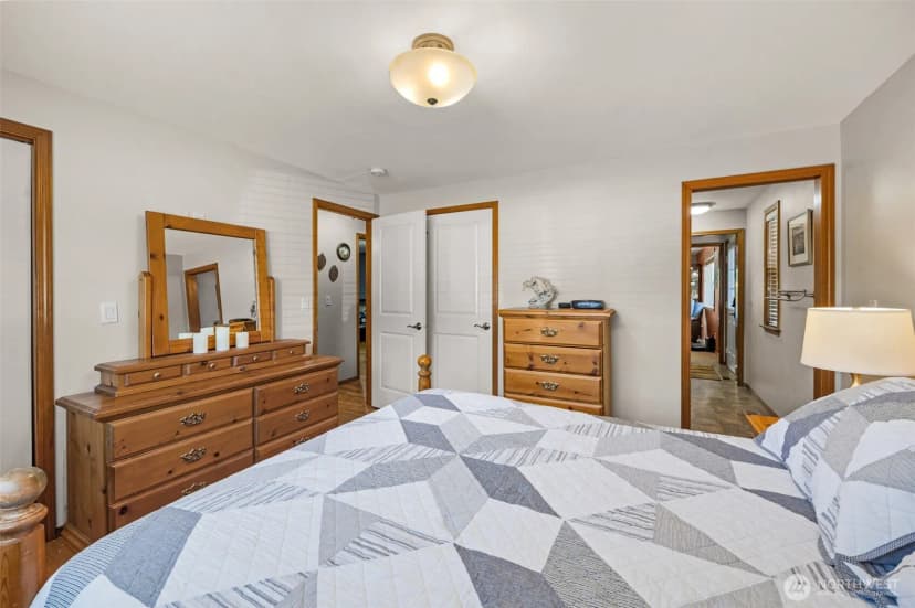 Property photo for 229 172nd Street Nw, Arlington photo 21