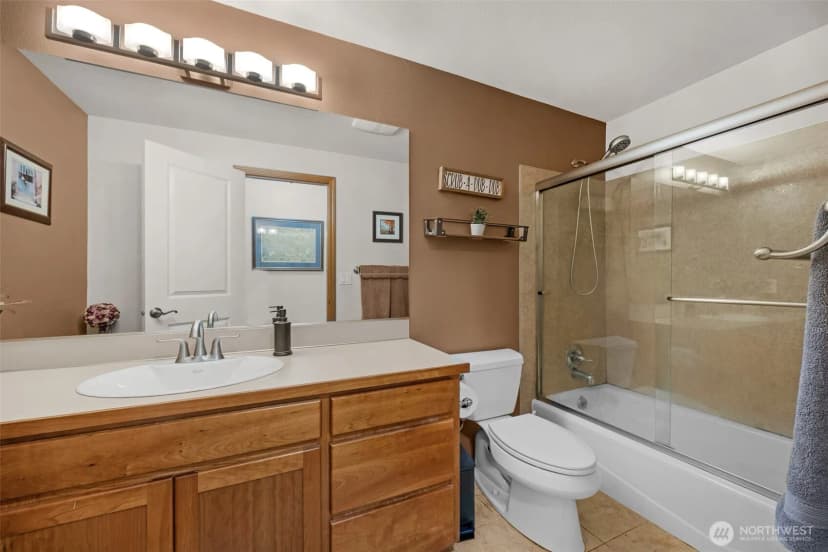 Property photo for 229 172nd Street Nw, Arlington photo 18