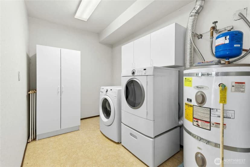 Property photo for 12426 Se 30th Street #a-2, Bellevue photo 21