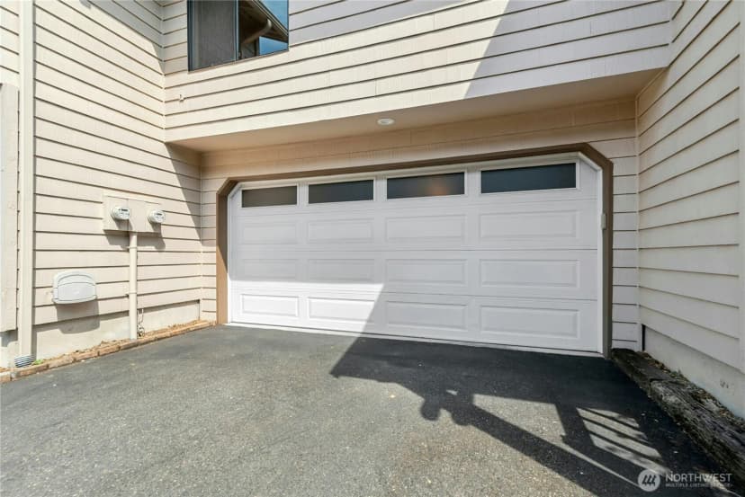 Property photo for 12426 Se 30th Street #a-2, Bellevue photo 27