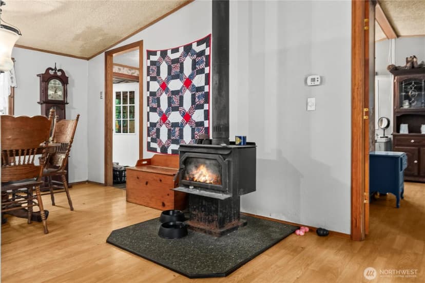 Property photo for 310 E Olde Lyme Rd, Shelton photo 13