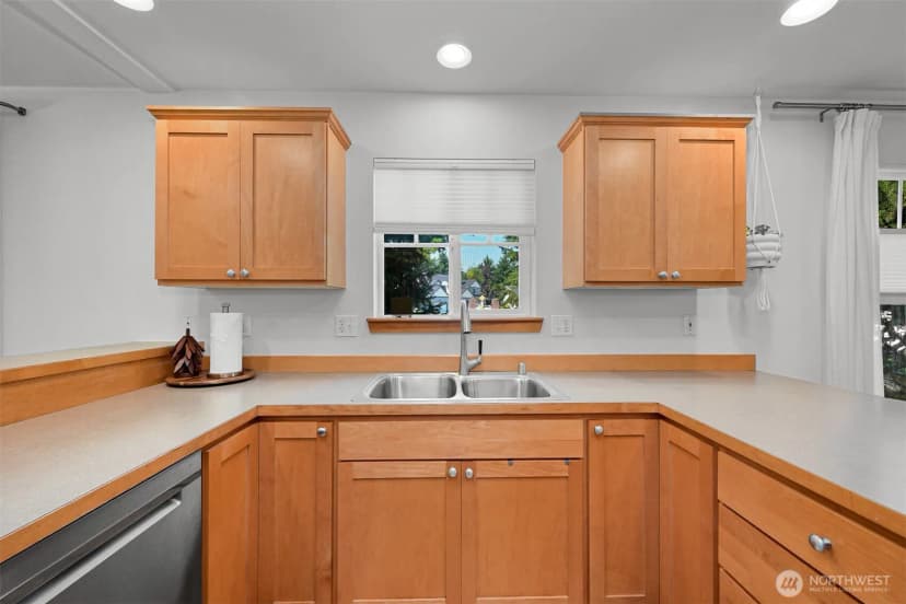 Property photo for 2175 Willow Street, Lynden photo 11