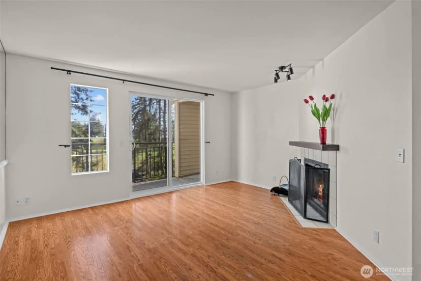 Property photo for 8512 242nd Street Sw #3, Edmonds photo 8