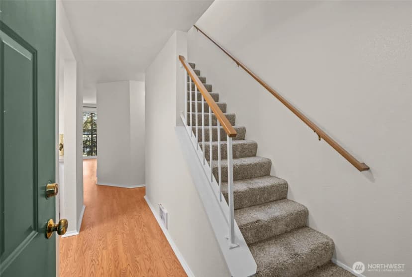 Property photo for 8512 242nd Street Sw #3, Edmonds photo 11
