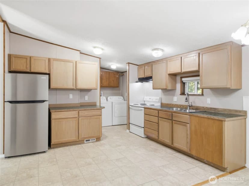 Property photo for 9317 206th Street Ct E #6, Graham photo 8