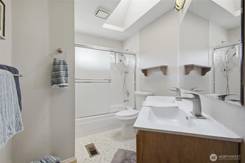 Property photo for 1228 Sw 330th Place, Federal Way photo 27
