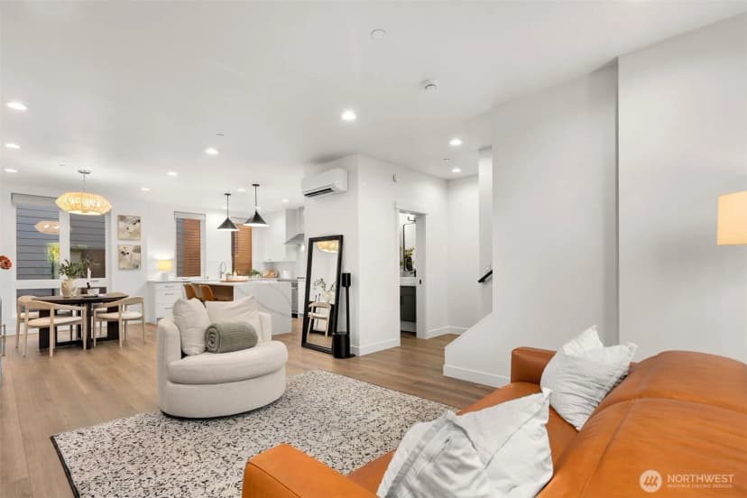 Property photo for 117 6th Street #c, Kirkland photo 6