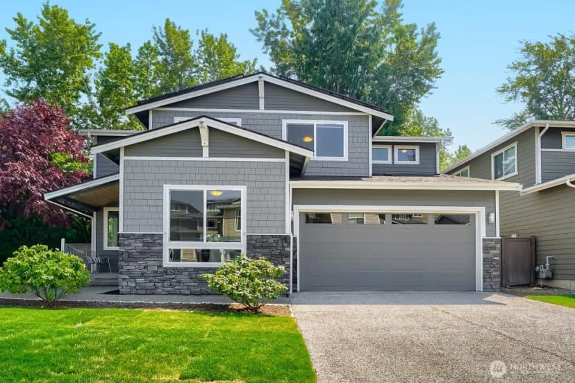 Property photo for 13521 Ne 128th Place, Kirkland