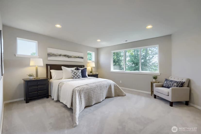 Property photo for 13521 Ne 128th Place, Kirkland photo 8