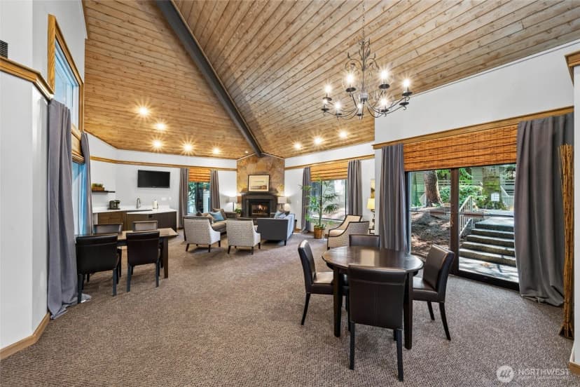 Property photo for 1266 Bellevue Way Ne #2, Bellevue photo 22