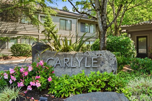 Property photo for 1266 Bellevue Way Ne #2, Bellevue