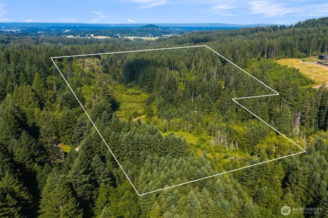 Property photo for 3832 Ne Cavitt Road, Camas