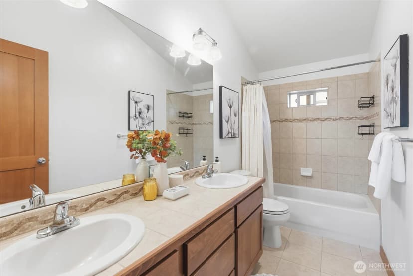 Property photo for 821 Nw 53rd Street #a, Seattle photo 14