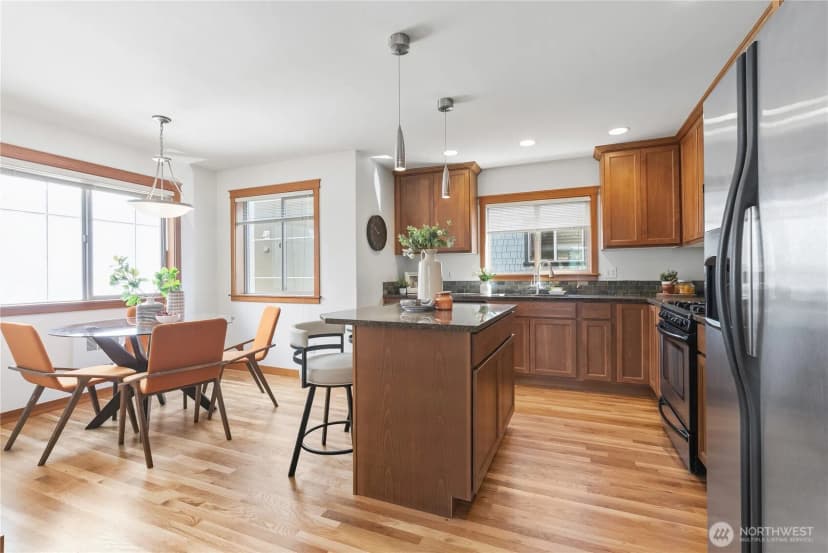 Property photo for 821 Nw 53rd Street #a, Seattle photo 5