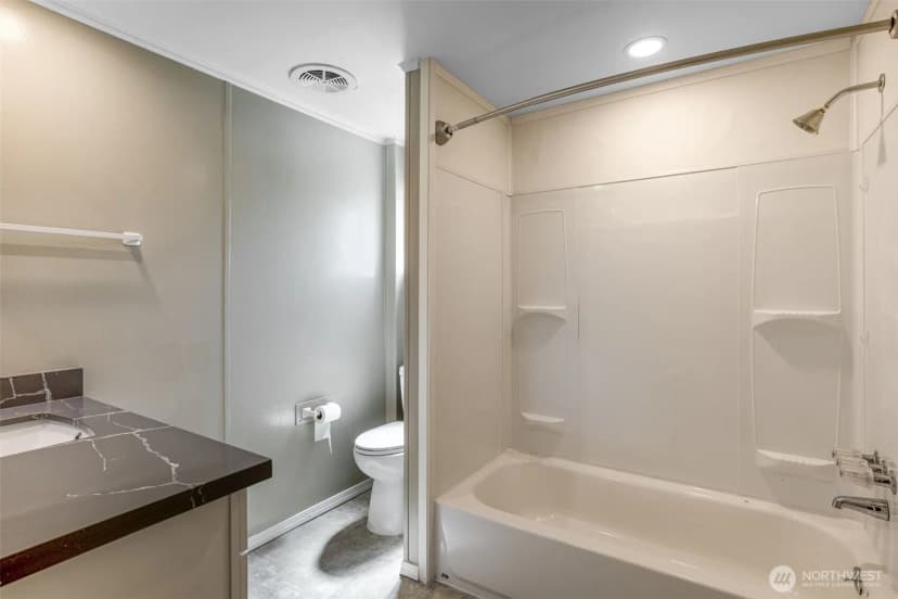 Property photo for 314 Avenue J #20, Snohomish photo 19