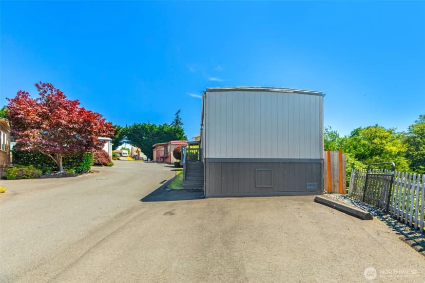 Property photo for 314 Avenue J #20, Snohomish photo 30