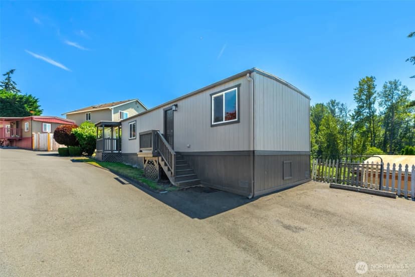 Property photo for 314 Avenue J #20, Snohomish photo 31