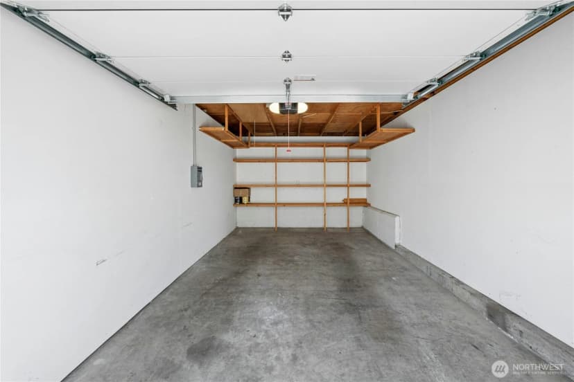 Property photo for 5404 Lake Washington Boulevard Ne #b, Kirkland photo 34