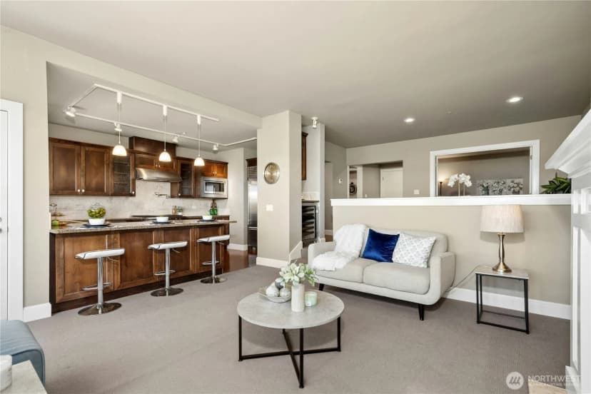 Property photo for 5404 Lake Washington Boulevard Ne #b, Kirkland photo 9