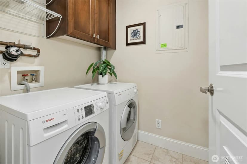 Property photo for 5404 Lake Washington Boulevard Ne #b, Kirkland photo 31