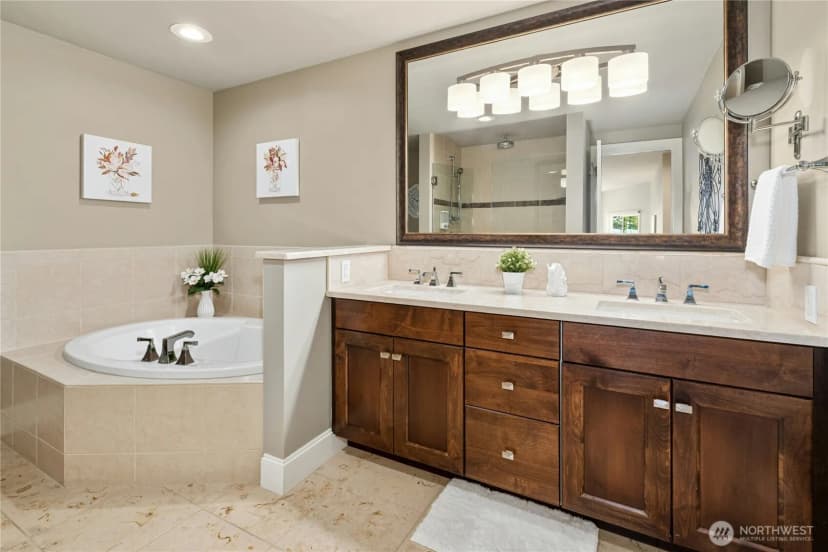 Property photo for 5404 Lake Washington Boulevard Ne #b, Kirkland photo 27