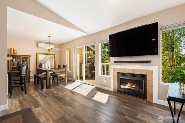 Property photo for 710 240th Way Se #g302, Sammamish photo 4
