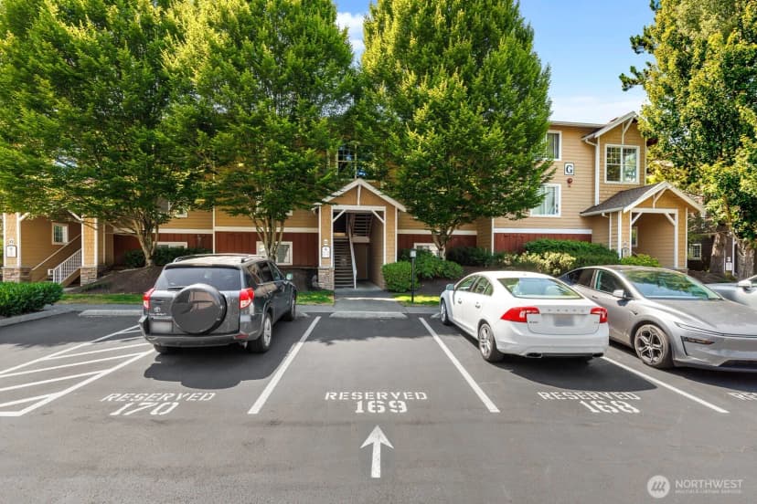 Property photo for 710 240th Way Se #g302, Sammamish photo 13